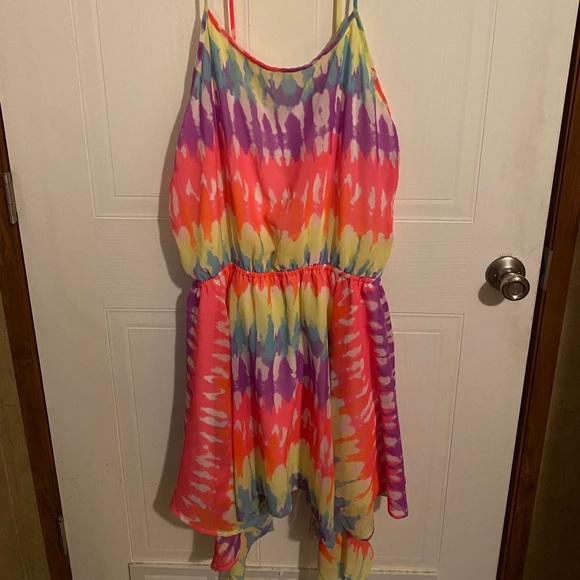 Mommy and me matching tie dye dresses - Picture 2 of 4